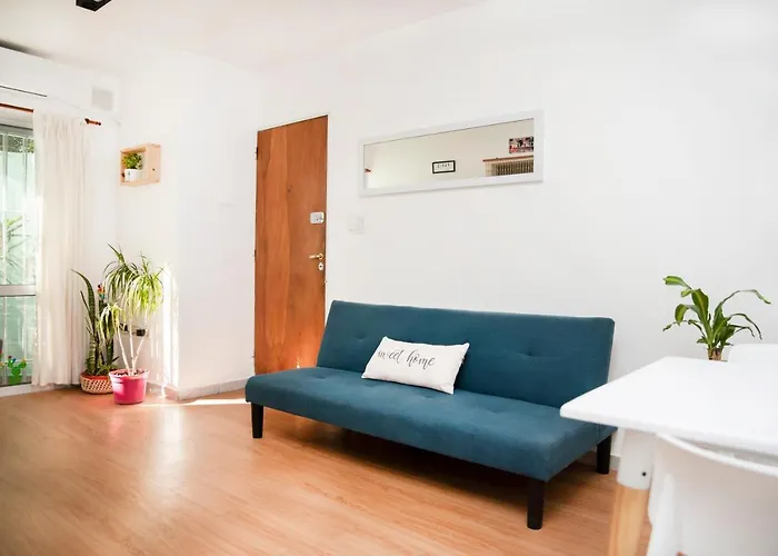 Hermoso Departamento Con Patio. Excelente Ubicacion