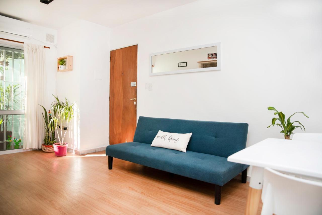 Apartment Hermoso Departamento Con Patio. Excelente Ubicacion *